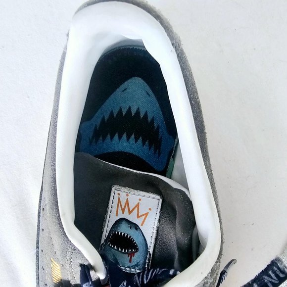 PUMA Men's Suede X King Shark Lace Up Sneakers D.C. Collaboration Size 8 ECO - Picture 5 of 8
